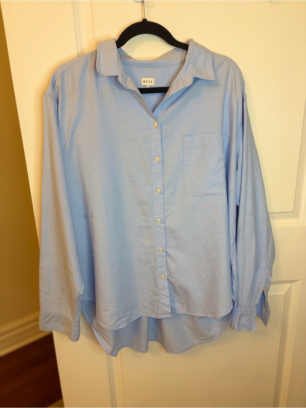 Kule Solid Blue Oxford Button Down Shirt Womens XL Chest Pocket Classic